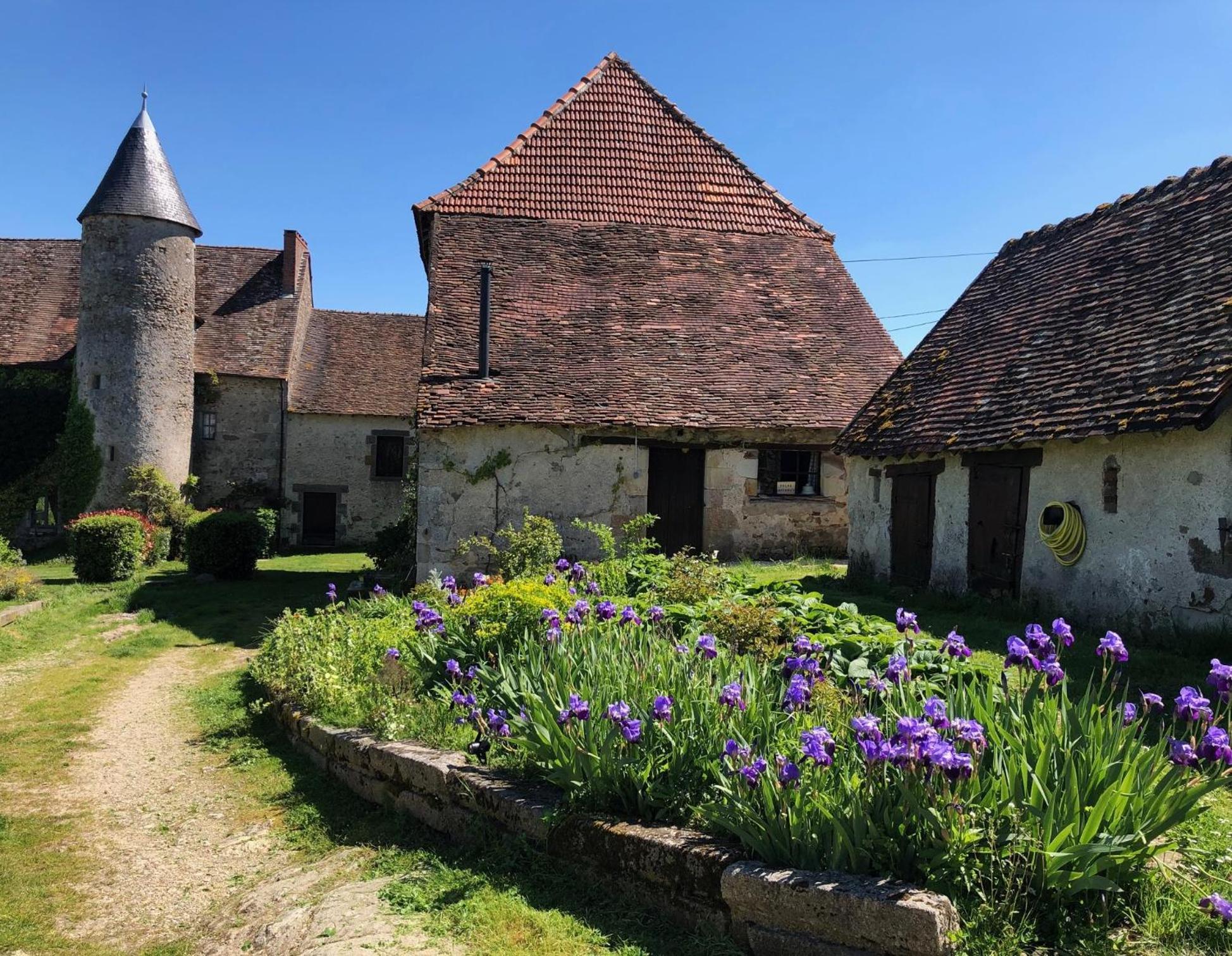 Chateau Mareuil Brigueil-le-Chantre Bagian luar foto